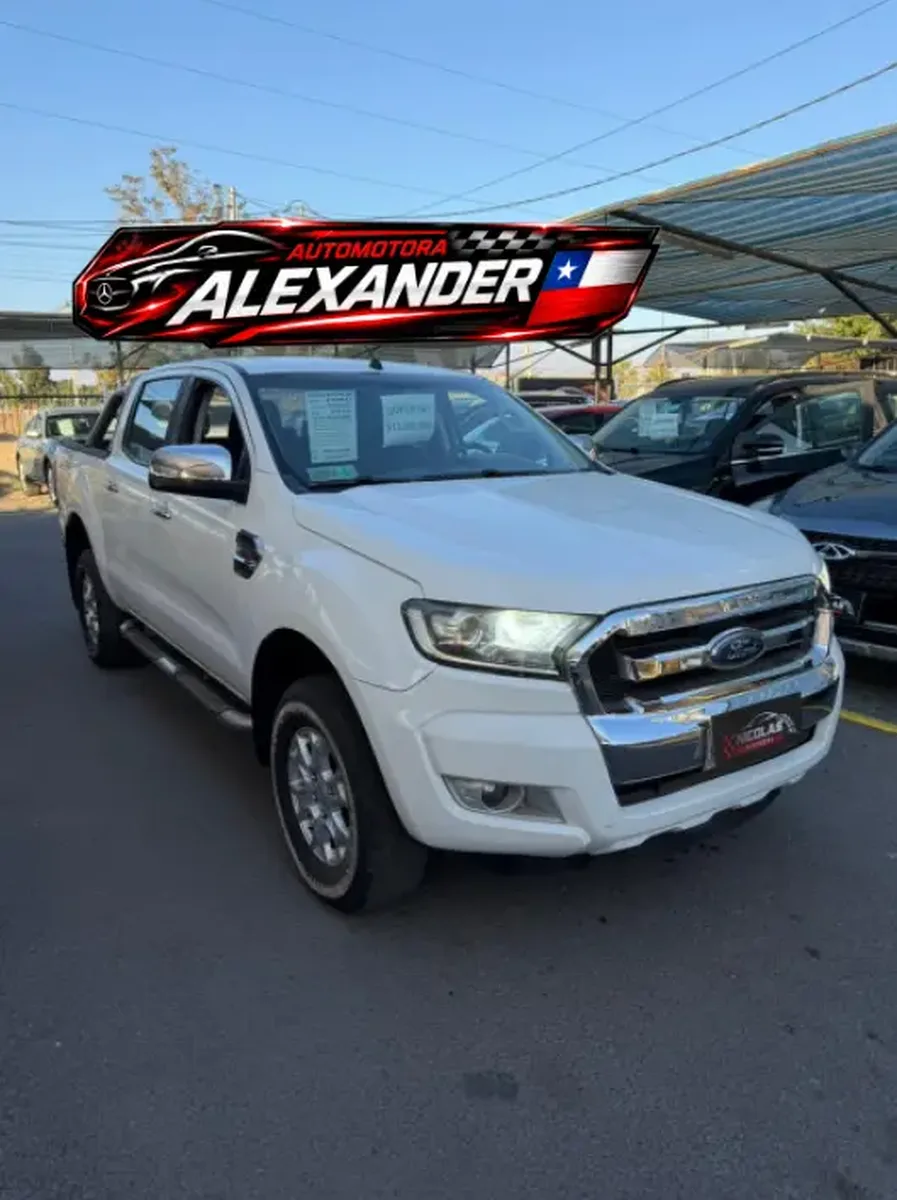 Ford Ranger XLT 2017 — fotografía 1