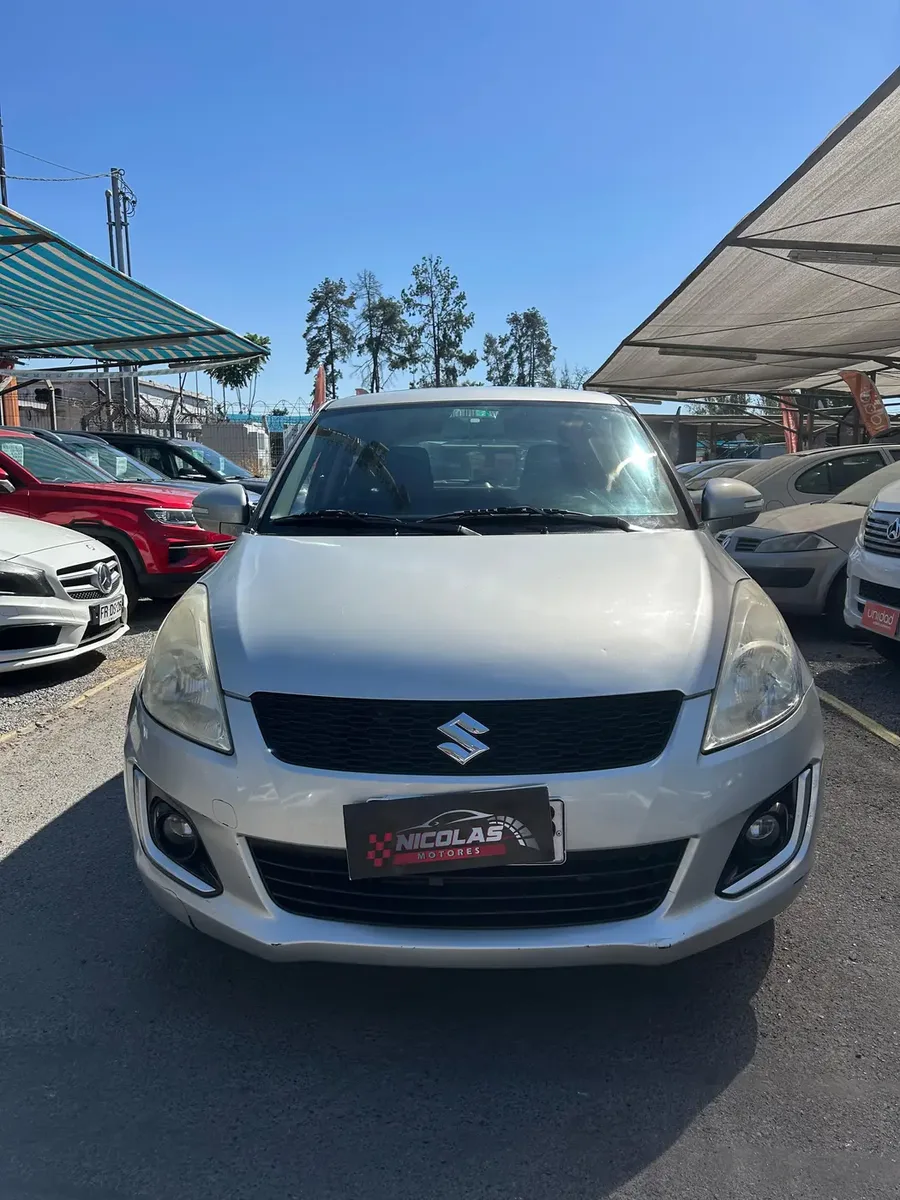 Suzuki Swift 2018 — fotografía 7