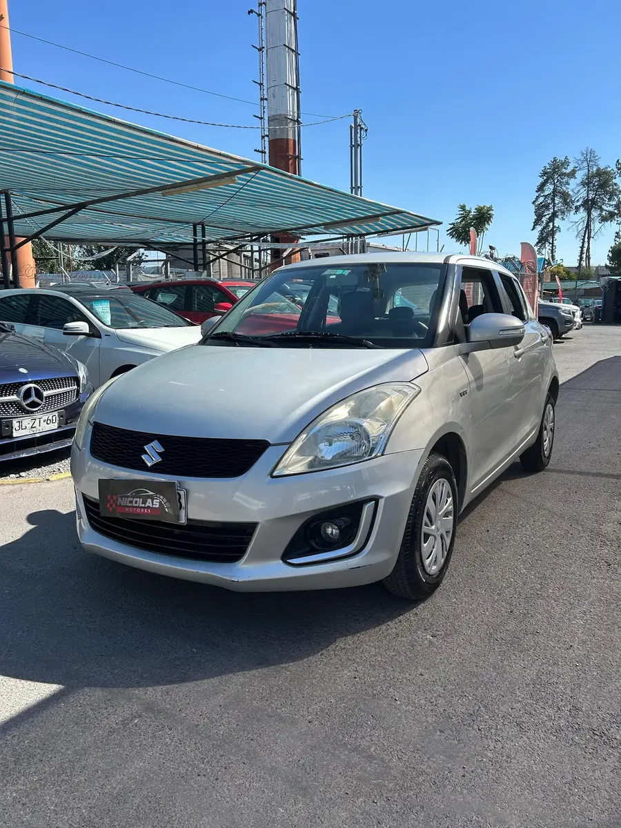 Suzuki Swift 2018 — fotografía 6