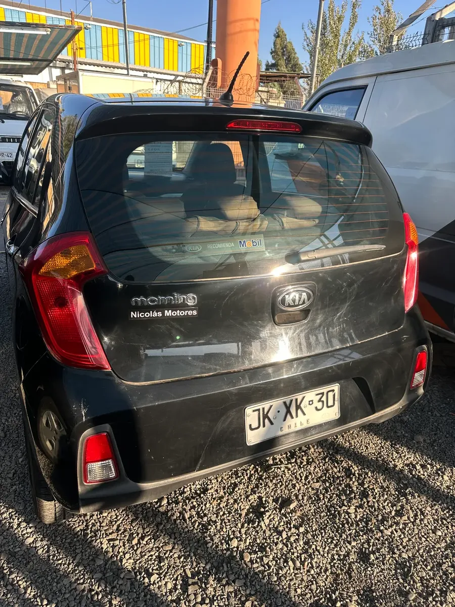 Kia Morning EX 2017 — fotografía 6