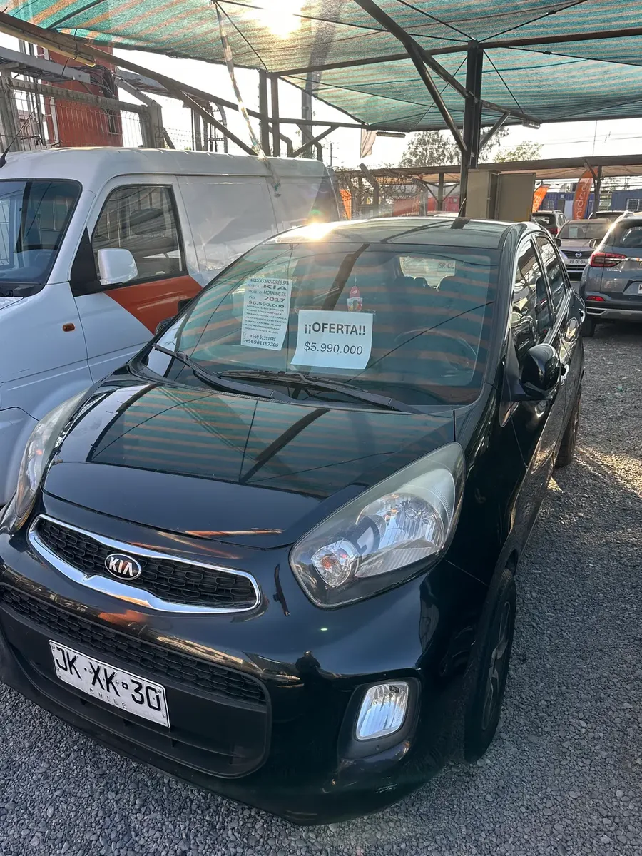 Kia Morning EX 2017 — fotografía 3