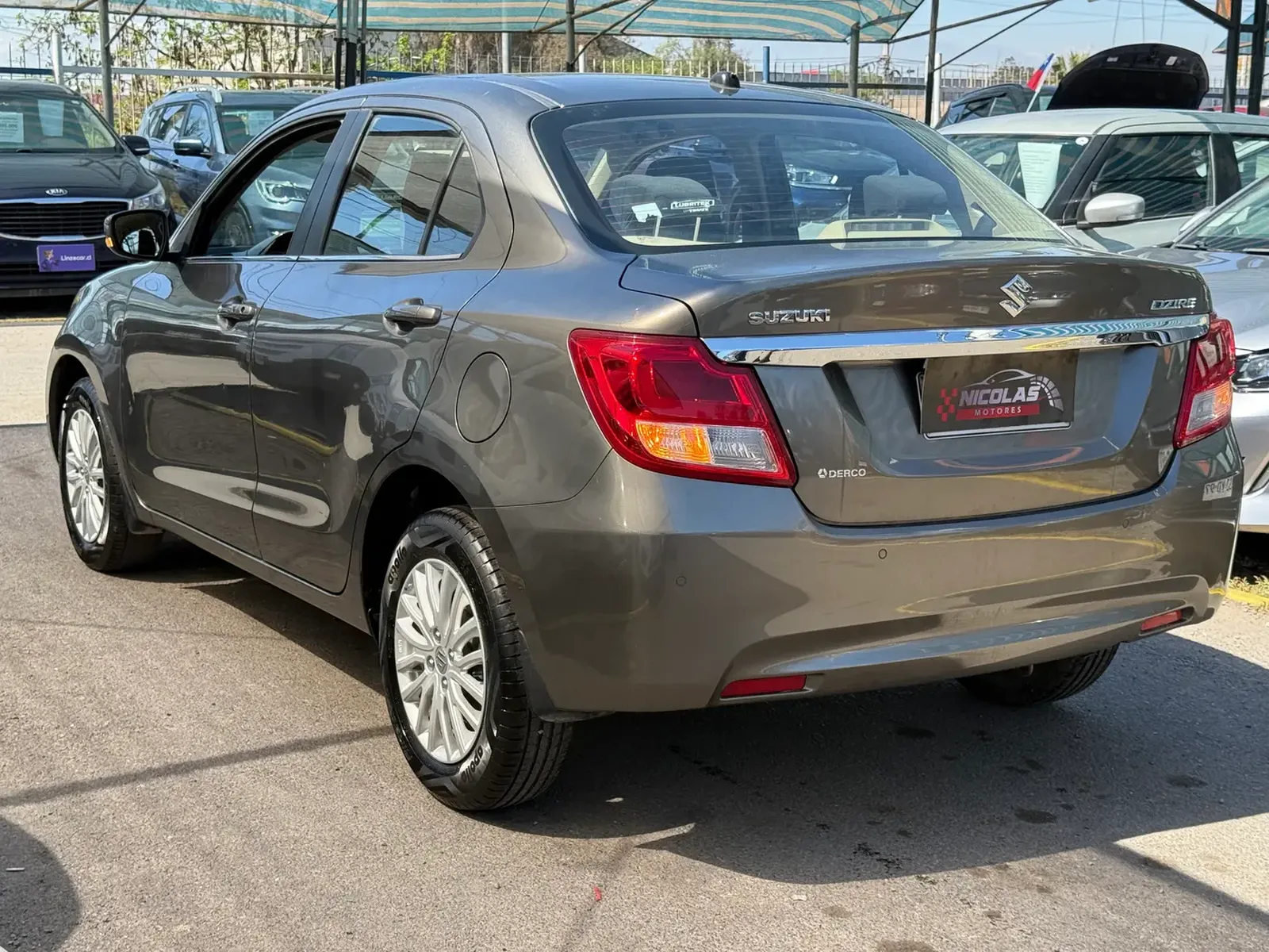 Suzuki Dzire 2023 — fotografía 4