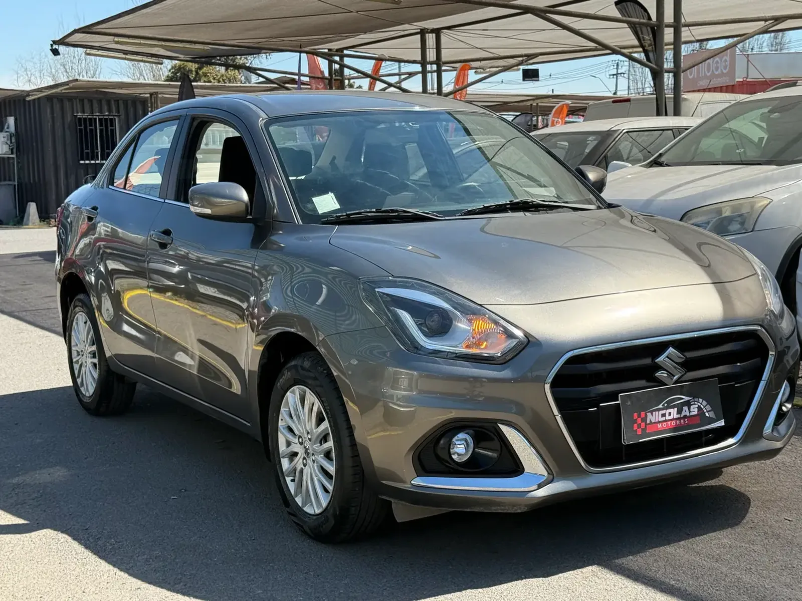 Suzuki Dzire 2023 — fotografía 3
