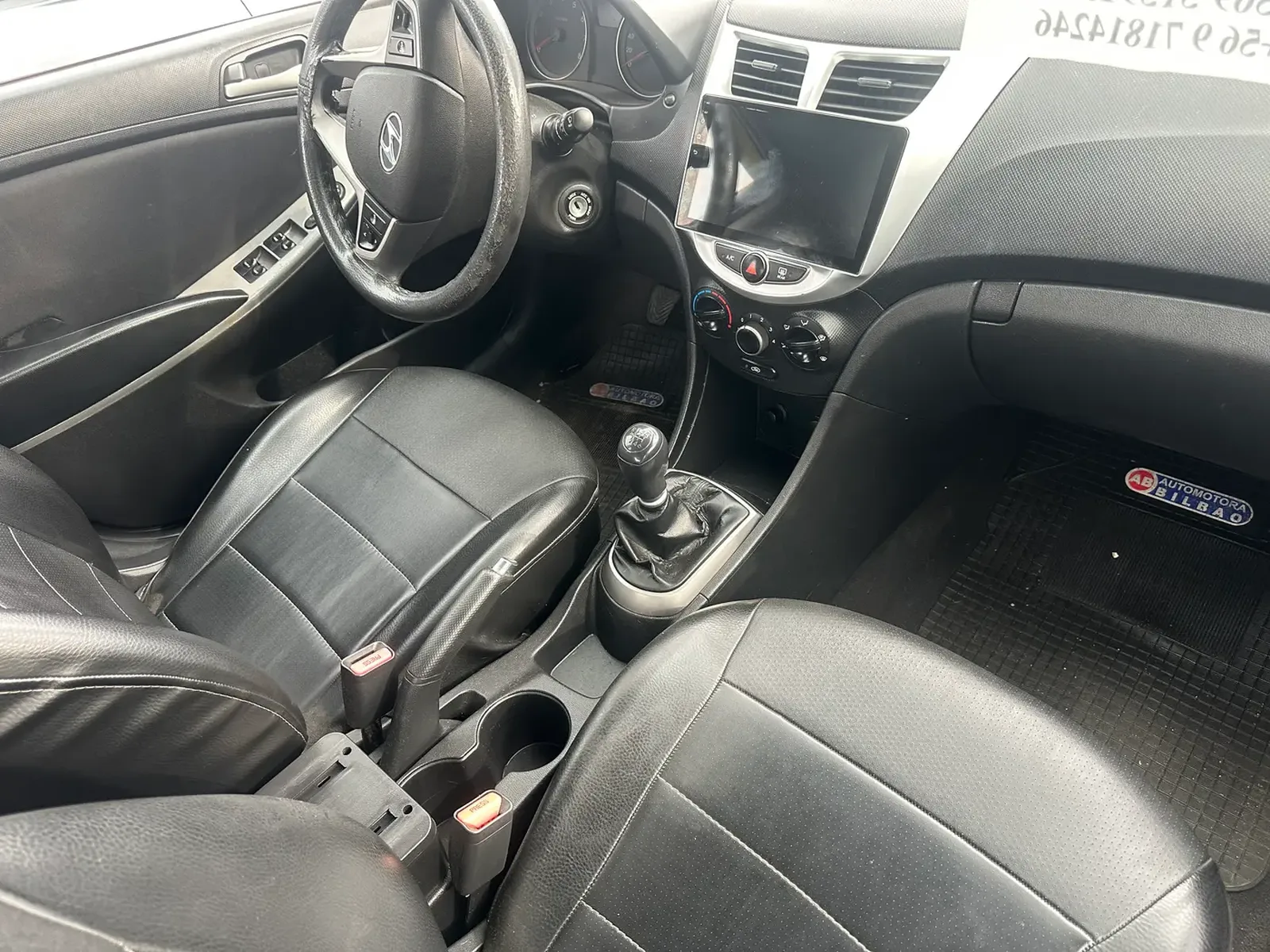 Hyundai Accent 2017 — fotografía 5