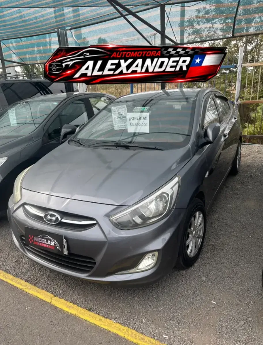 Hyundai Accent 2017 — fotografía 1