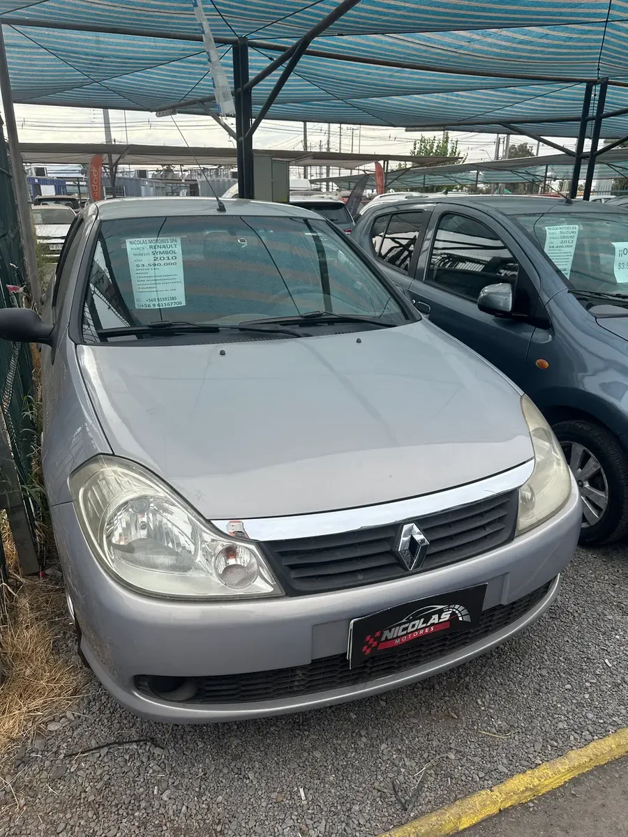 Renault Symbol Authentique 1.6 — fotografía 4