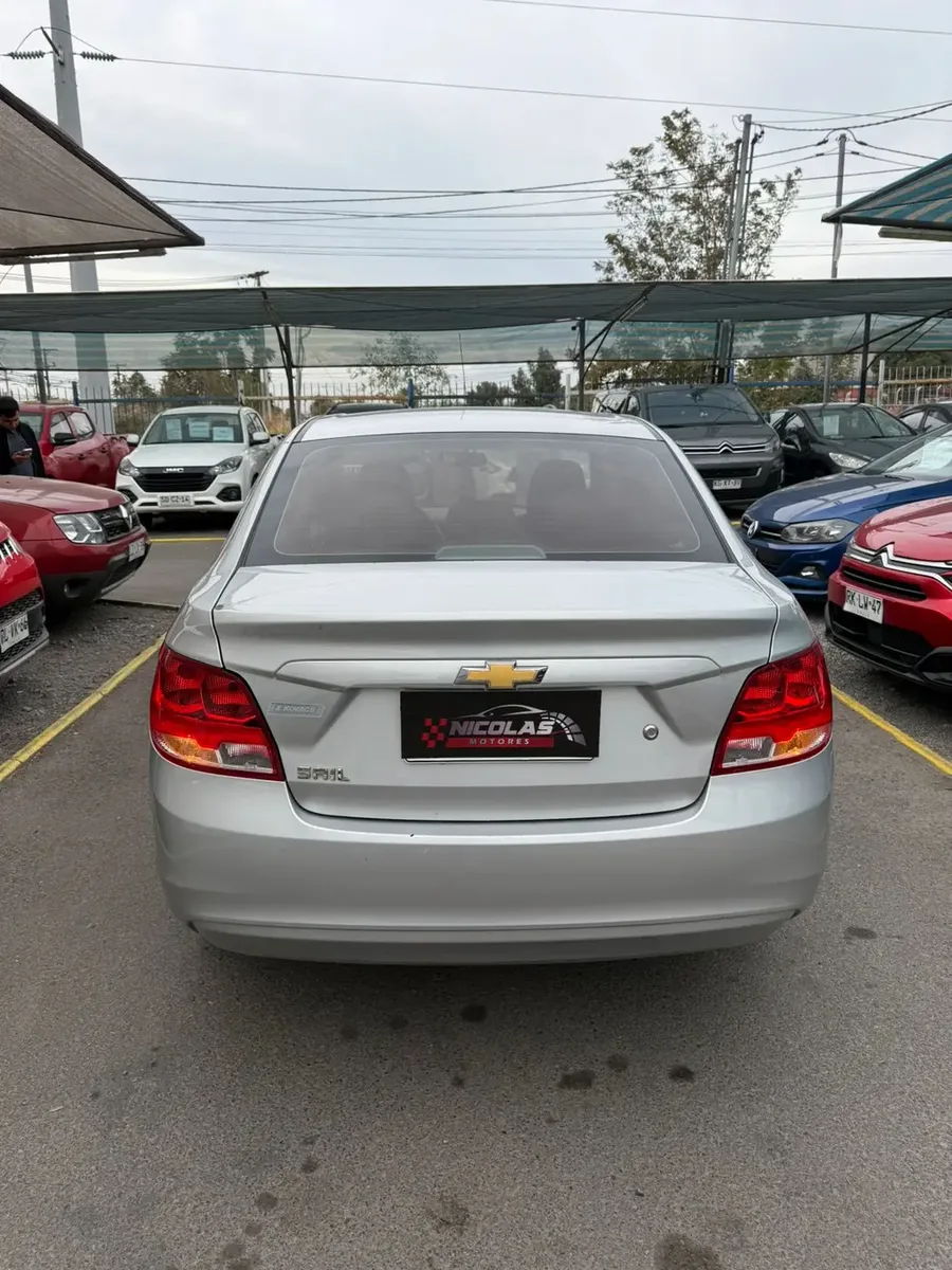Chevrolet Sail 🏁🚘 2021 — fotografía 8