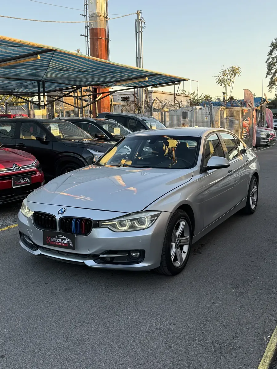 BMW 320D 2016 — fotografía 2