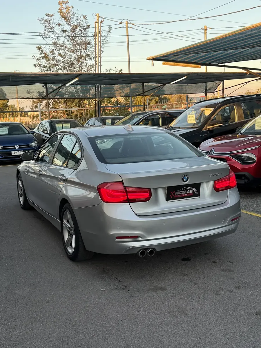 BMW 320D 2016 — fotografía 7