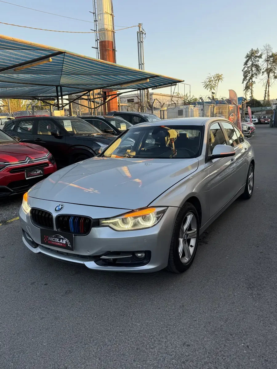 BMW 320D 2016 — fotografía 1