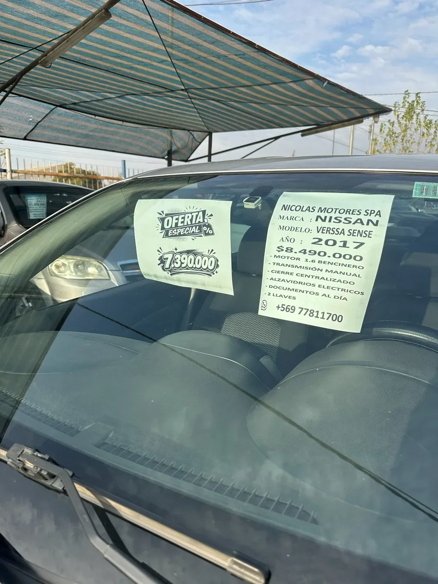 Nissan Versa 2017 — fotografía 22
