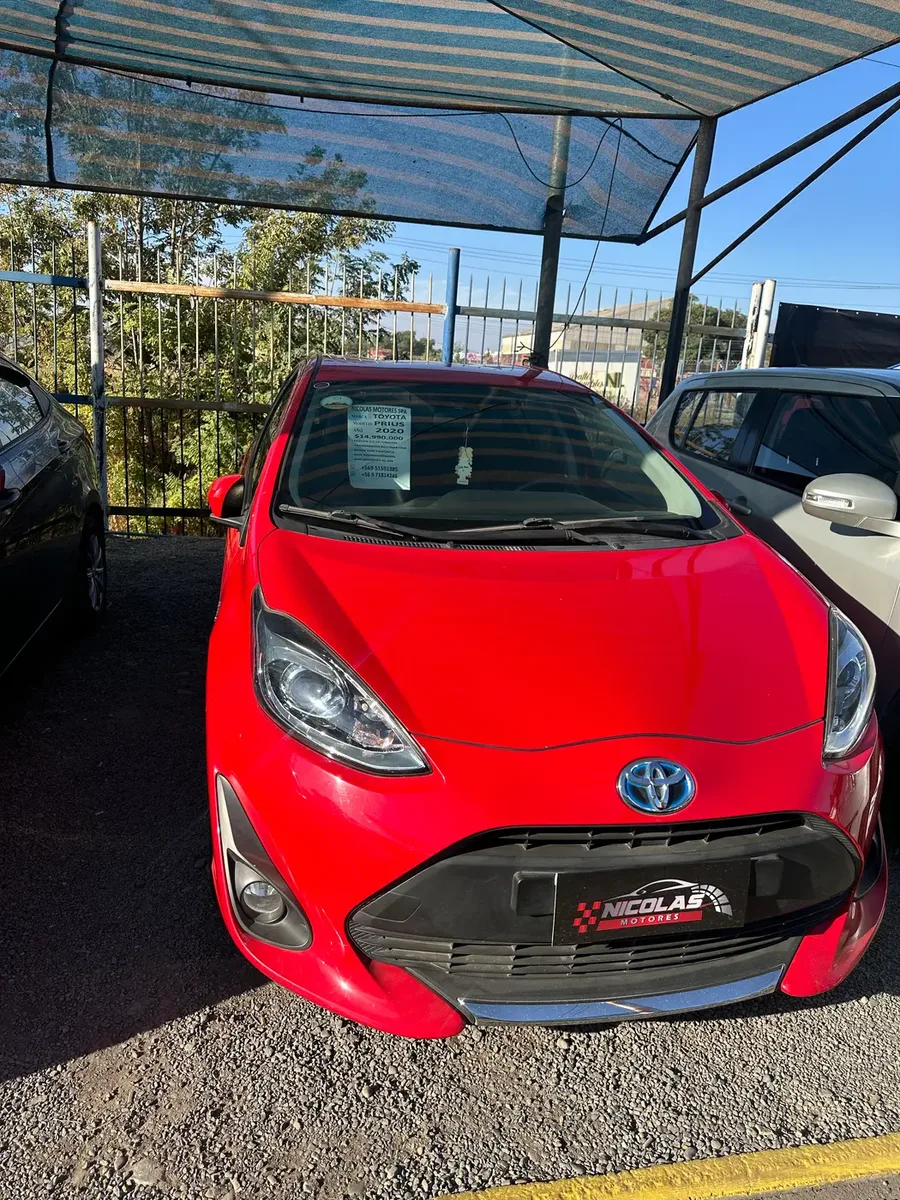 Toyota Prius 2020 — fotografía 4