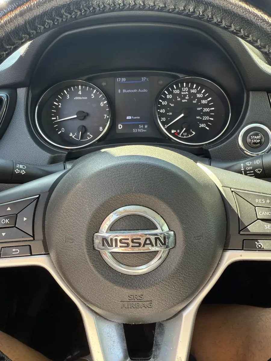 Nissan X-Trail 2021 — fotografía 8