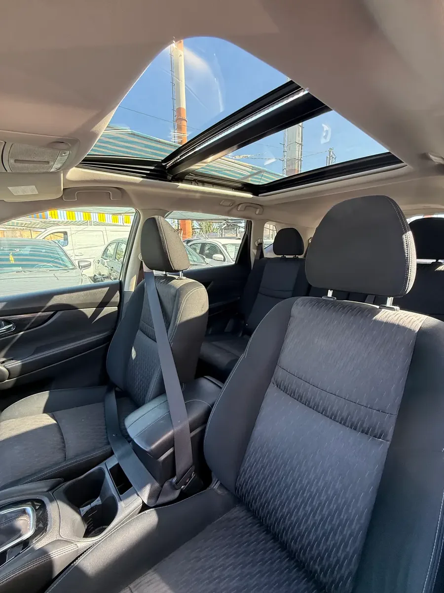 Nissan X-Trail 2021 — fotografía 7