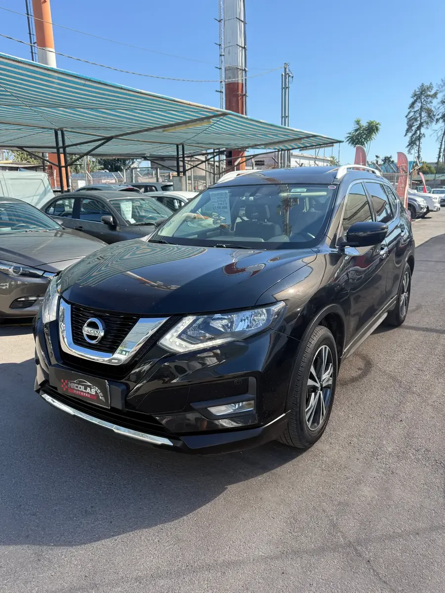 Nissan X-Trail 2021 — fotografía 9