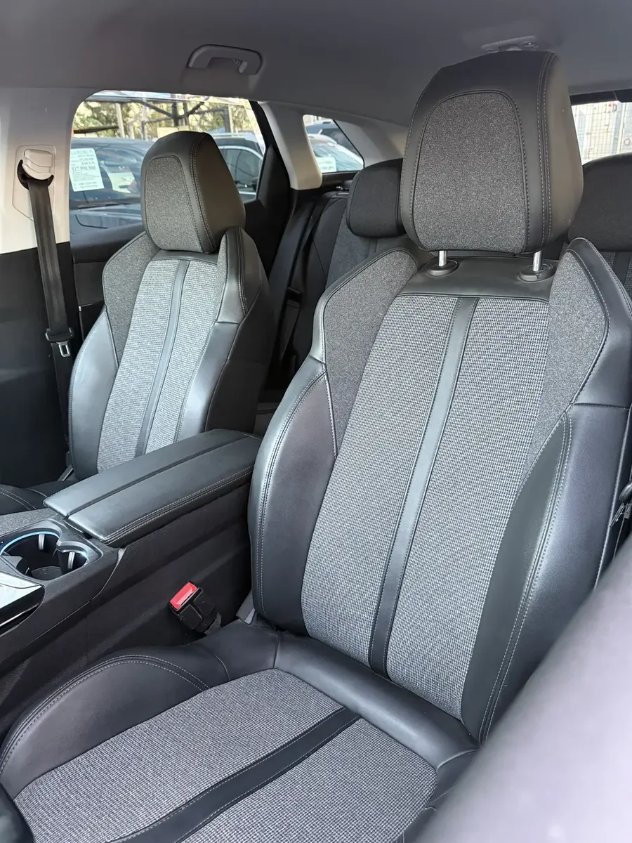 Peugeot 3008 2020 — fotografía 9
