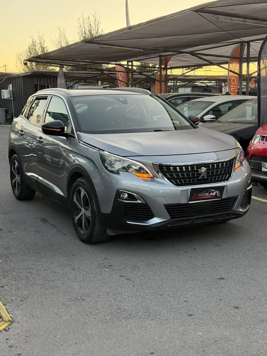 Peugeot 3008 2020 — fotografía 3