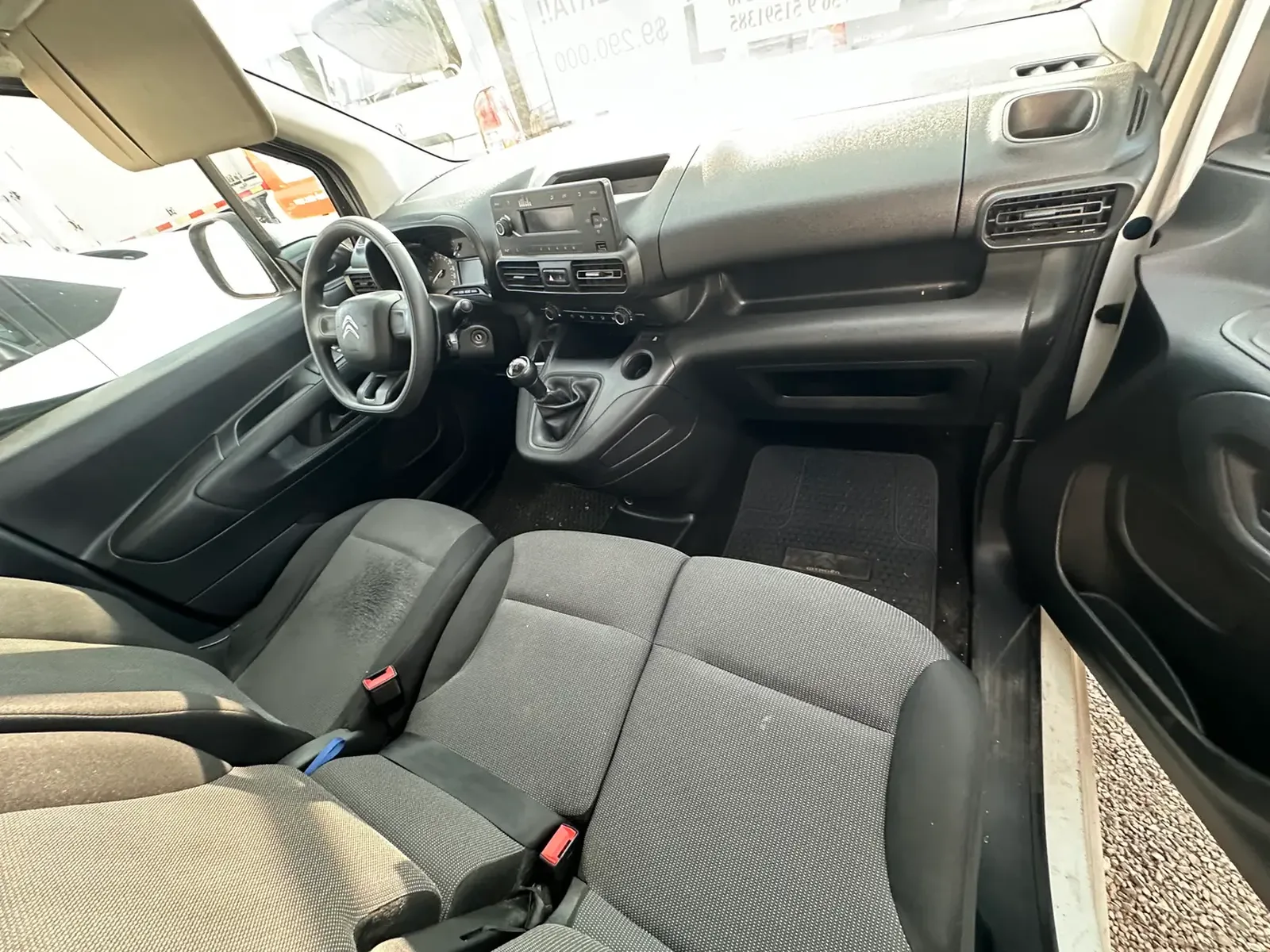Citroën Berlingo 2021 — fotografía 4