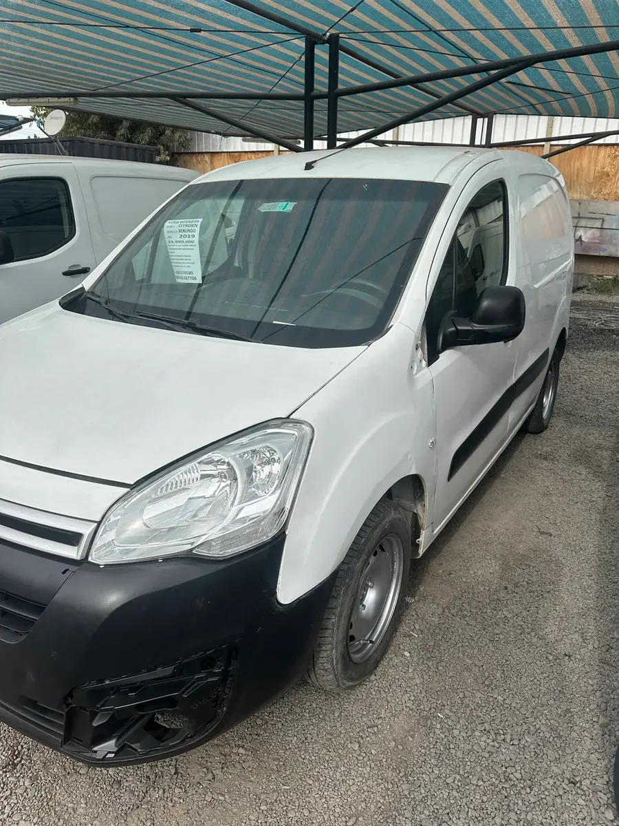 Citroën Berlingo 2019 — fotografía 3