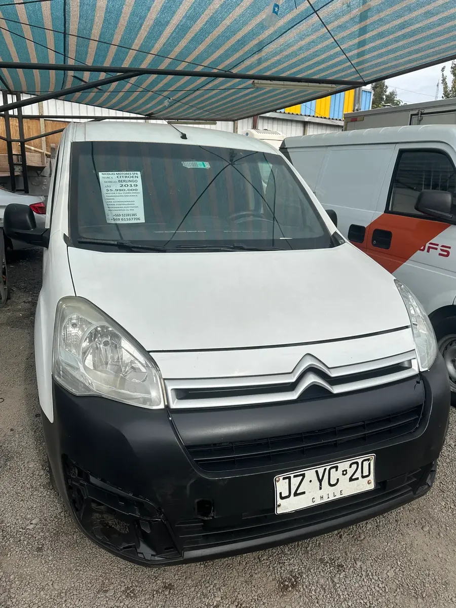 Citroën Berlingo 2019 — fotografía 2