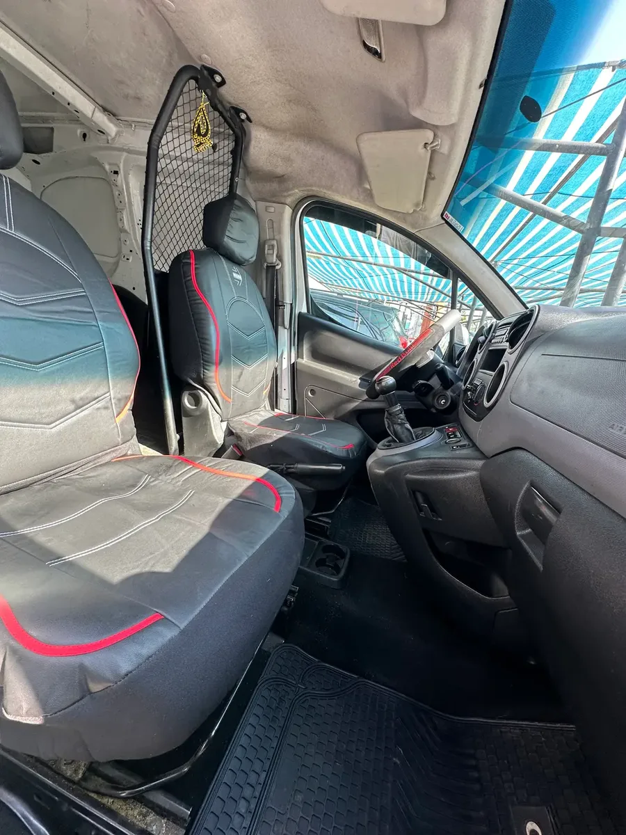 Citroën Berlingo 2017 Diésel — fotografía 4