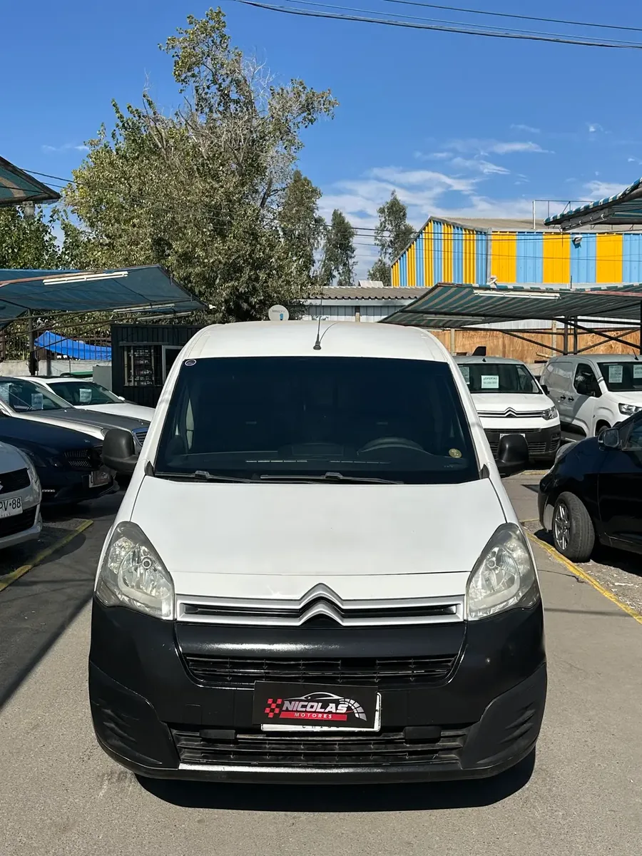 Citroën Berlingo 2017 Diésel — fotografía 6