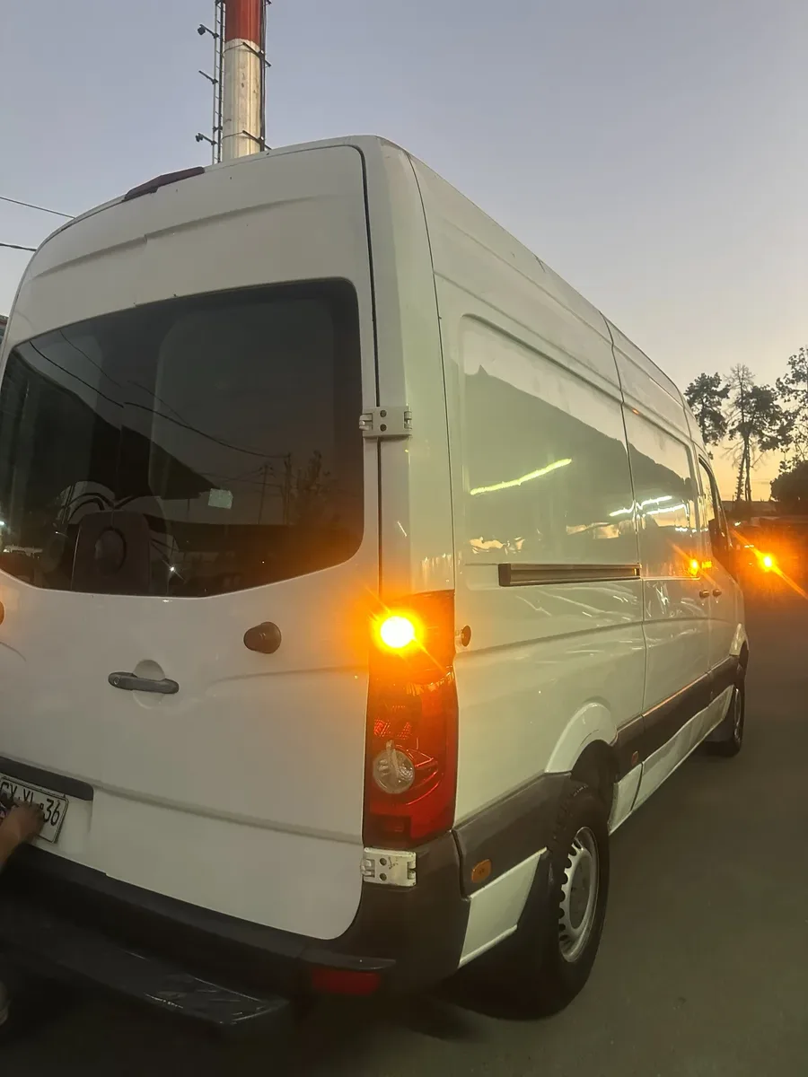 Volkswagen Crafter 2014 — fotografía 6